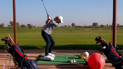Duo de tips : équilibrez votre swing