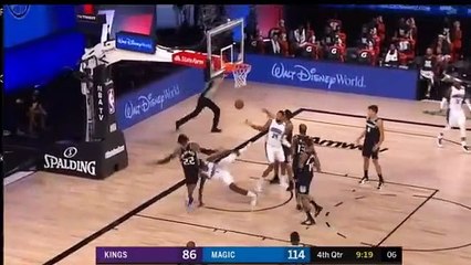 El momento de la lesión de Jonathan Isaac.