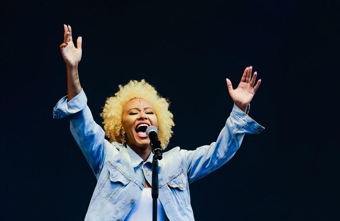 Emeli sandé: 'ich versuchte, anders zu sein'