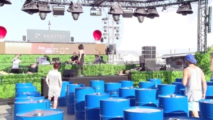 Interview Lio au R2 Rooftop au micro de Davy Moisson