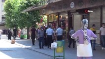 Gaziantep’te Cadde ve sokaklarda hareketlilik başladı
