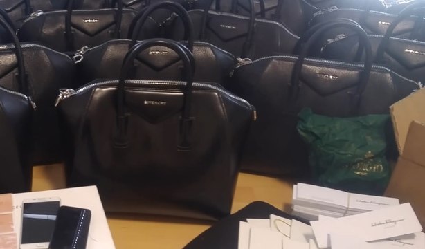 Firenze - False borse Givenchy e di altri noti marchi: 9 indagati (03.08.20)