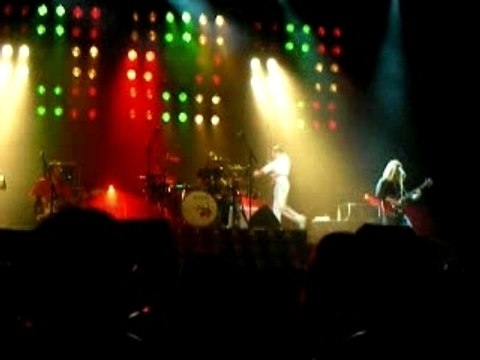 Tie Your Mother Down - One Night Of QUEEN lyon