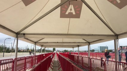 Coronavirus: construction d'un centre de dépistage d'Anvers