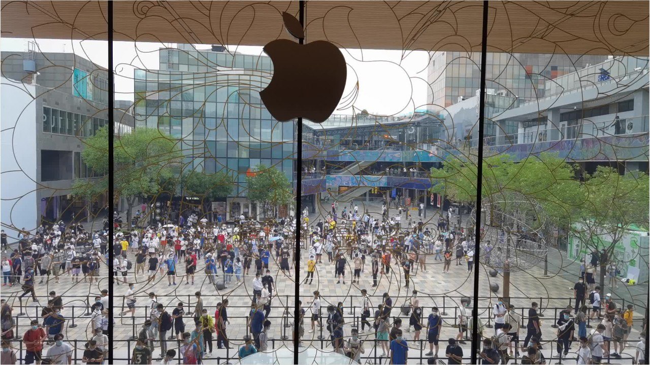 Apple Tries Negotiating Rent In UK