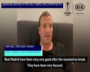 Télécharger la video: 'Focused' Real Madrid can turn Man City tie around - Van der Vaart