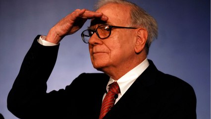 Buffett's Apple Stake Triples In Value