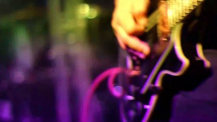 25) Music.  Guitar Bass.  Shinzo Rail. Freedom Trail Studio. Dance et électro.  Dramatique