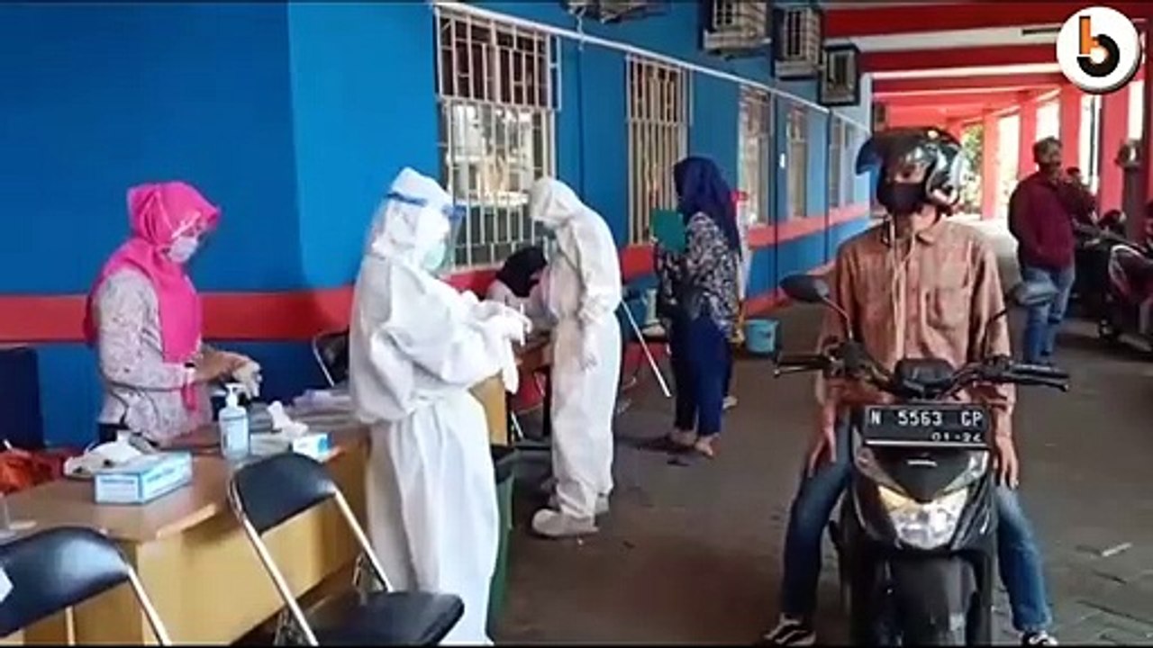 RATUSAN ATLET PUSLATDA JATIM RAPID TES, ADA YANG REAKTIF