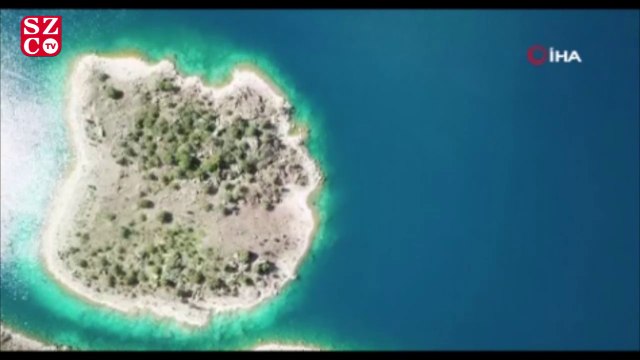 Nemrut Krater Gölü tarihinin en kalabalık günlerini yaşıyor