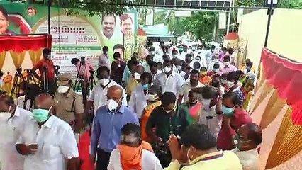 தமிழகத்தில் கட்டாய மொழி திணிப்புக்குதான் எதிர்ப்பு- பிற மொழி கற்க தடை இல்லை: அமைச்சர் உதயகுமார்