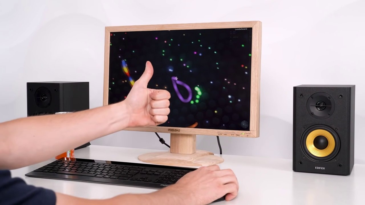 WOODEN MADNESS: Monitor out of Wood, How To Make WOODEN Monitor