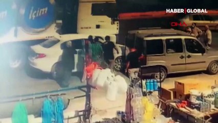 Hatalı sürücü kaza sonrası kamyon sürücüsüne saldırdı