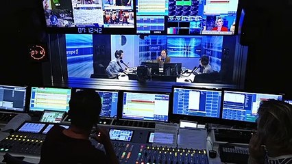 "Apple Fire" : les pompiers en difficulté face à un incendie dans le sud de la Californie