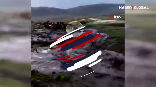 Dananın sele kapıldığı korku dolu anlar kamerada