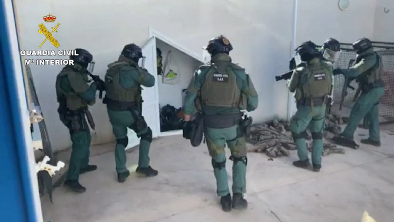 Desmantelan una organización criminal que introducía hachís en el Levante almeriense