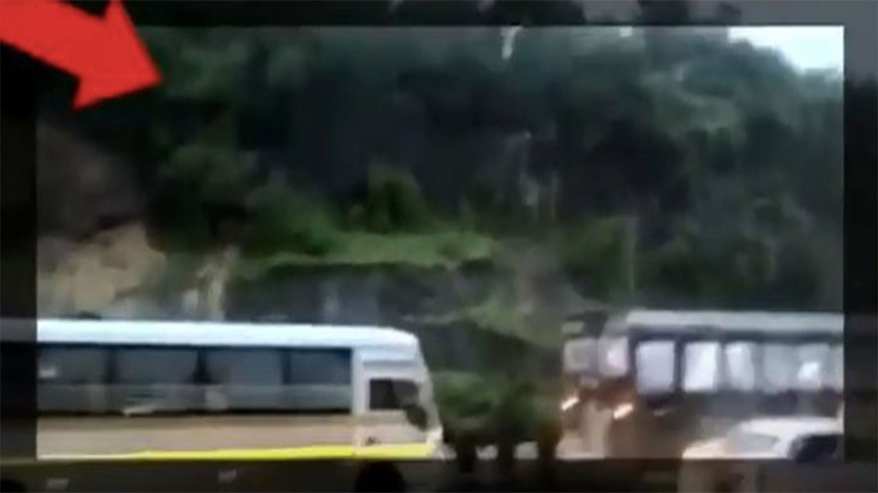 Mumbai: Landslide on Western Express Highway near Kandivali