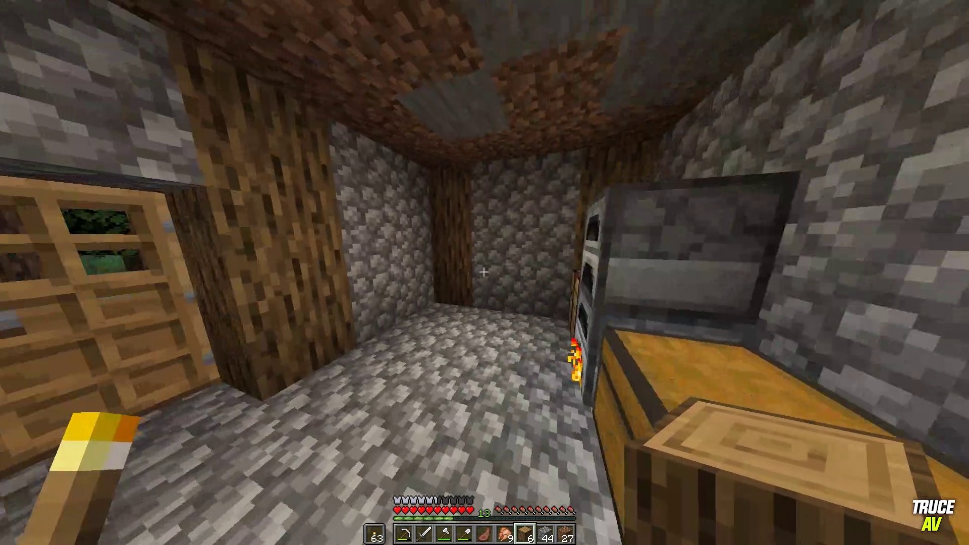 Minecraft Survival #1 - Gearing up