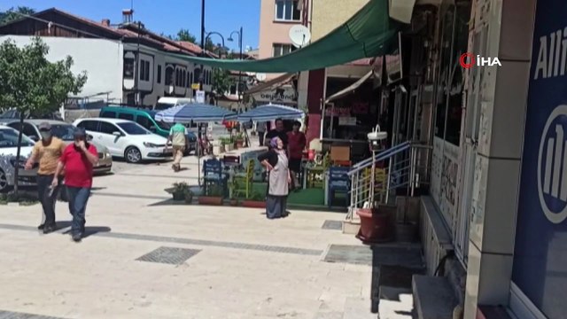 Malatya’da merkez üssü Pütürge ilçesi olan 5,2 şiddetinde deprem meydana geldi. Deprem çevre illerden de hissedildi.