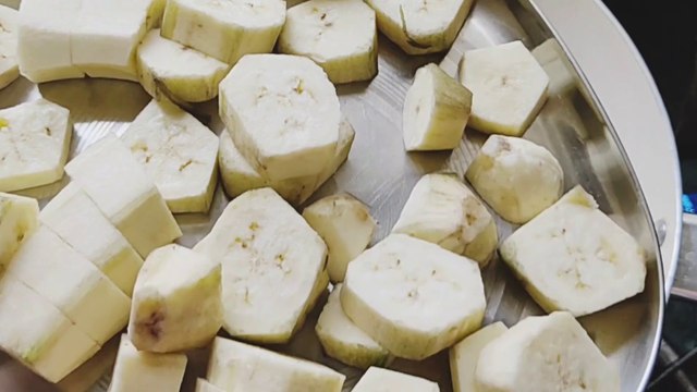 कच्चे केले की सब्जी-Kachhe Kele KI Sabji-Kache Kele ke Kofte-Banana Recipe-Curry Recipe-Raw Banana