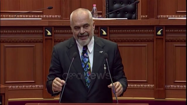 PS s'arrin të largojë Metën: Uji i Venecias se ka nxjerrë të larë ligj të ri organik për Presidentin