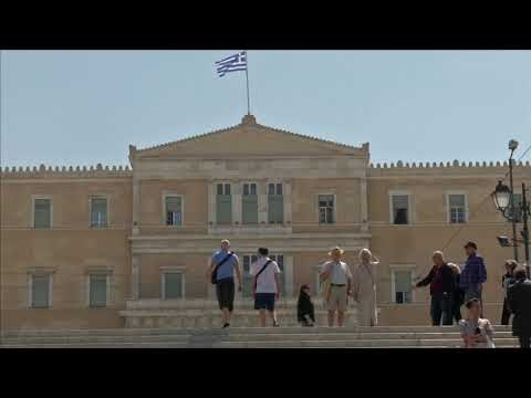 Рампата на ЕУ останува спуштена за македонските граѓани, Грција сѐ уште размислува