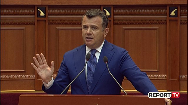 Balla: Bardhi e Vasili mbrëmë u kërkuan deputetëve të opozitës të pengojnë hapjen e listave