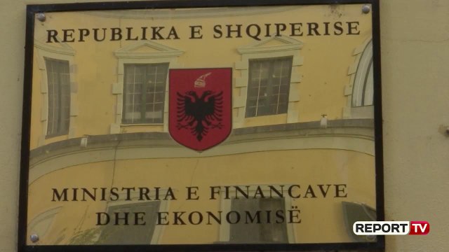 Report TV -Hyn në fuqi vendimi/ Nga 1 janar 2021 pragu i ri i TVSH-së 10 mln lekë