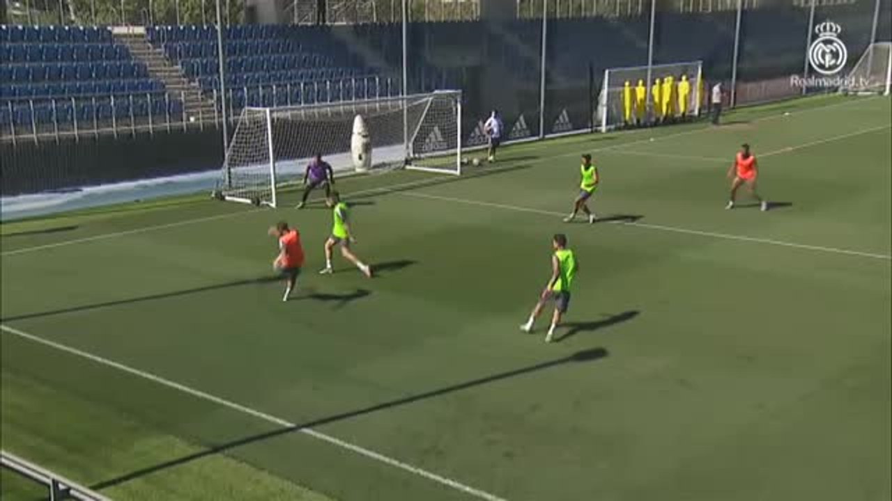 El Real Madrid sigue ultimando su preparación antes de viajar a Mánchester
