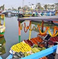 A unique Floating Market In West Bengal Which Attracts Buyers As Well As Tourists