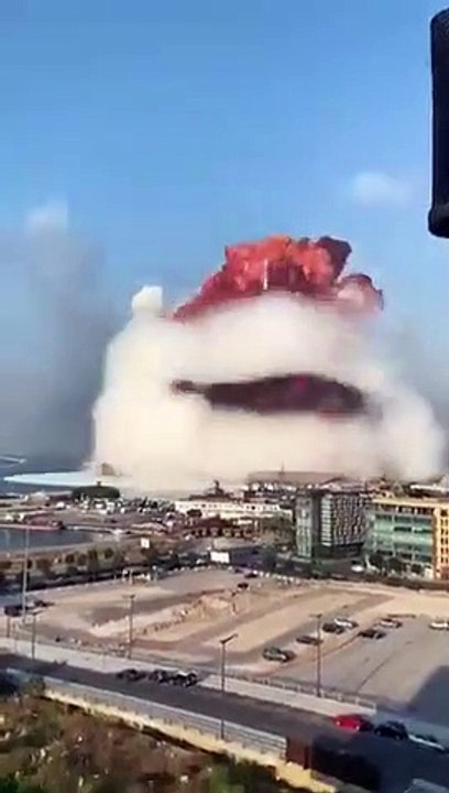 Explosão no deposito