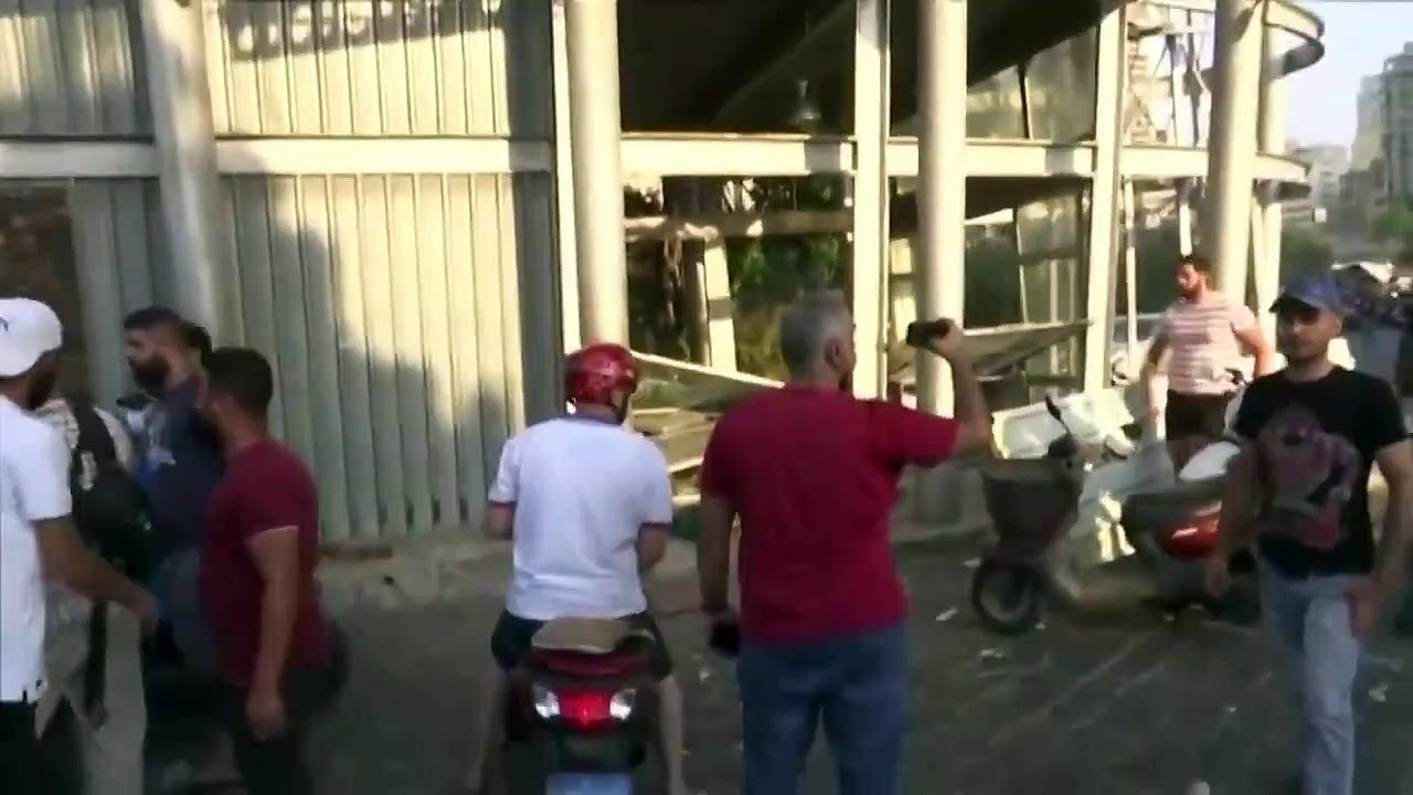 Aftermath of massive explosion in Beirut  - WARNING - VIDEO CONTAINS DISTURBING IMAGES -