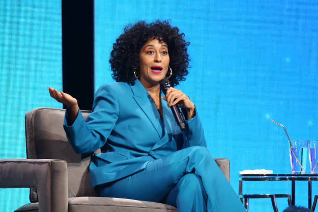 Tracee Ellis Ross Demonstrates How to Actually Wear a Bikini