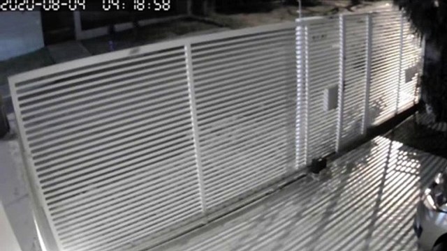 Criminosos arrombam veículo e furtam R$ 1600 em dinheiro