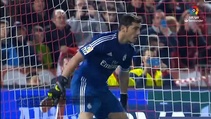 Iker Casillas's best all-time saves