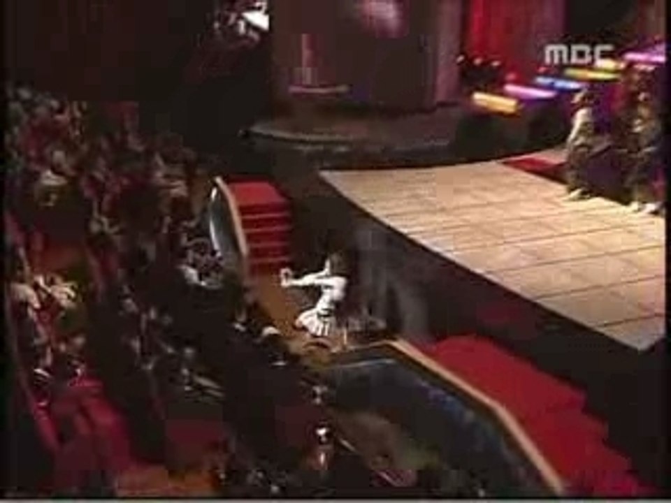 Chae Yeon and Jeon Hye Bin - special performance [mbc tv]