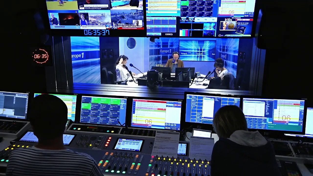 Incendie près de Marseille : les pompiers encore à la lutte, 1.200 évacuations