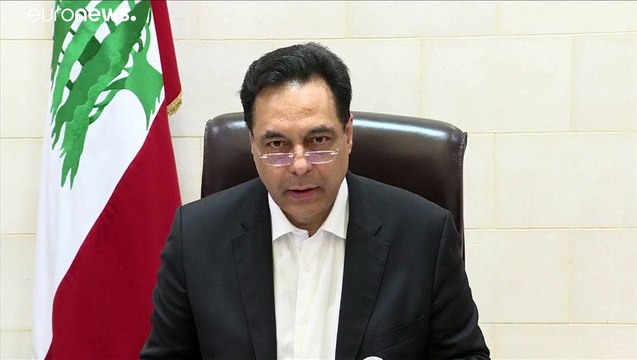 دياب: انفجار بيروت نتج عن 2750 طناً من نيترات الأمونيوم في مستودع بالمرفأ