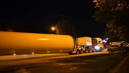 Un convoi exceptionnel impressionnant sur la Nationale 5 à Walcourt (04.08.20)
