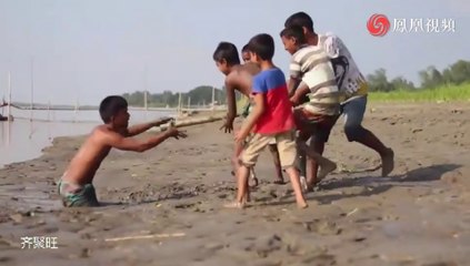 You never played like this when you were a kid, funny and happy