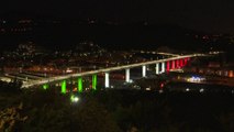 Près de deux ans après l'effondrement, la circulation reprend sur le pont de Gênes