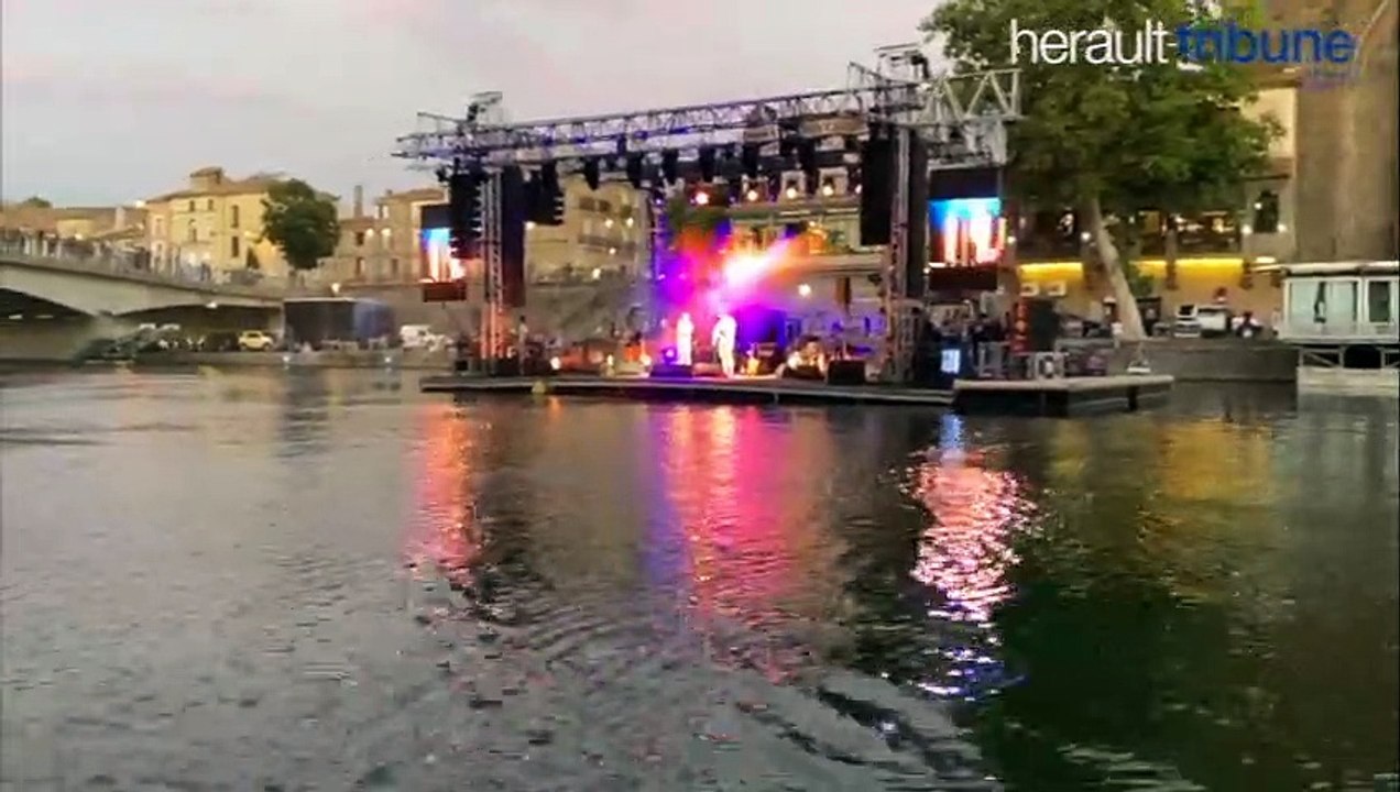 AGDE - Luna Gabriel et Kévin Grégori sur la scène flottante