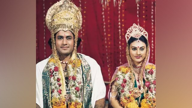 Ram Mandir Bhumi Pujan: राम मंदिर के भूमि पूजन पर 'राम' और 'सीता' ने ऐसे दी लोगों को बधाई | Boldsky