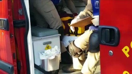 Grave batida entre moto e Audi mobiliza equipes do Corpo de Bombeiros