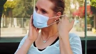 Stranger humiliates a lady for wearing mask but what happens next is shocking