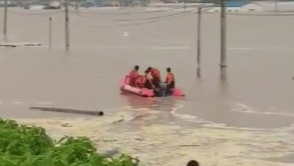 철원 한탄강 범람...민통선 마을 4개 주민 긴급대피 / YTN