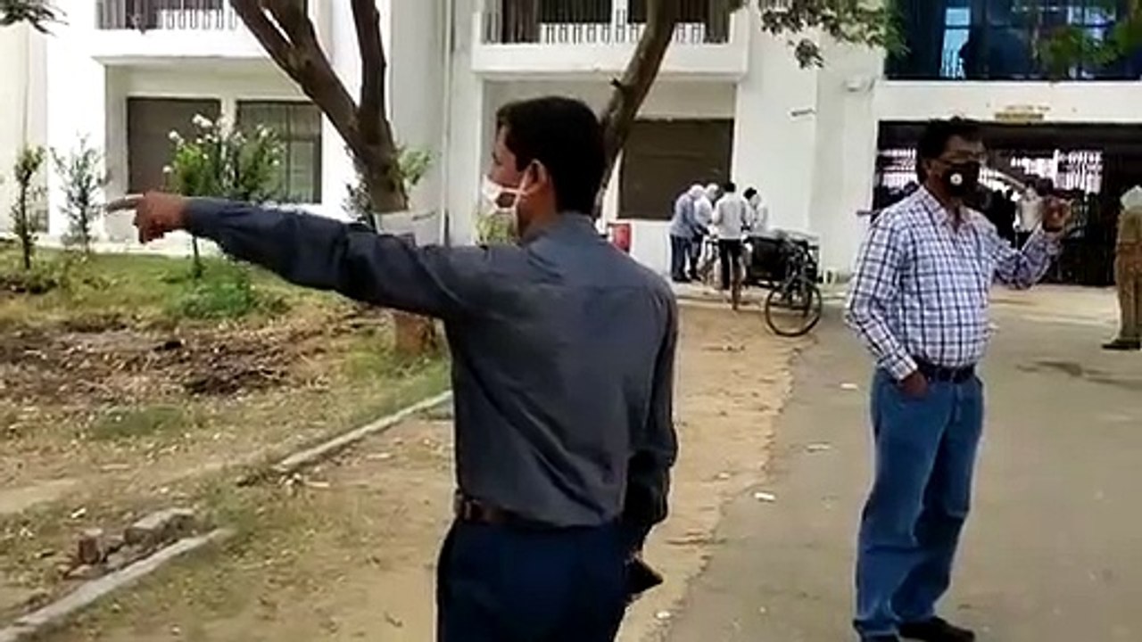एल- 1 हॉस्पिटल से भागा कोरोना पॉजिटिव कैदी, तलाश में जुटे पुलिसकर्मी