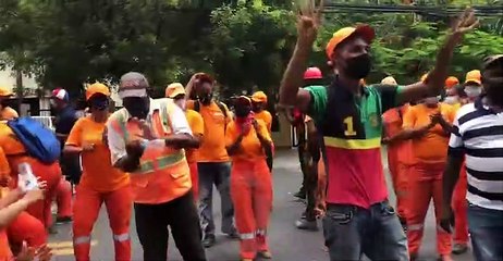 Brigadas de Obras Públicas  protestan por falta de pago