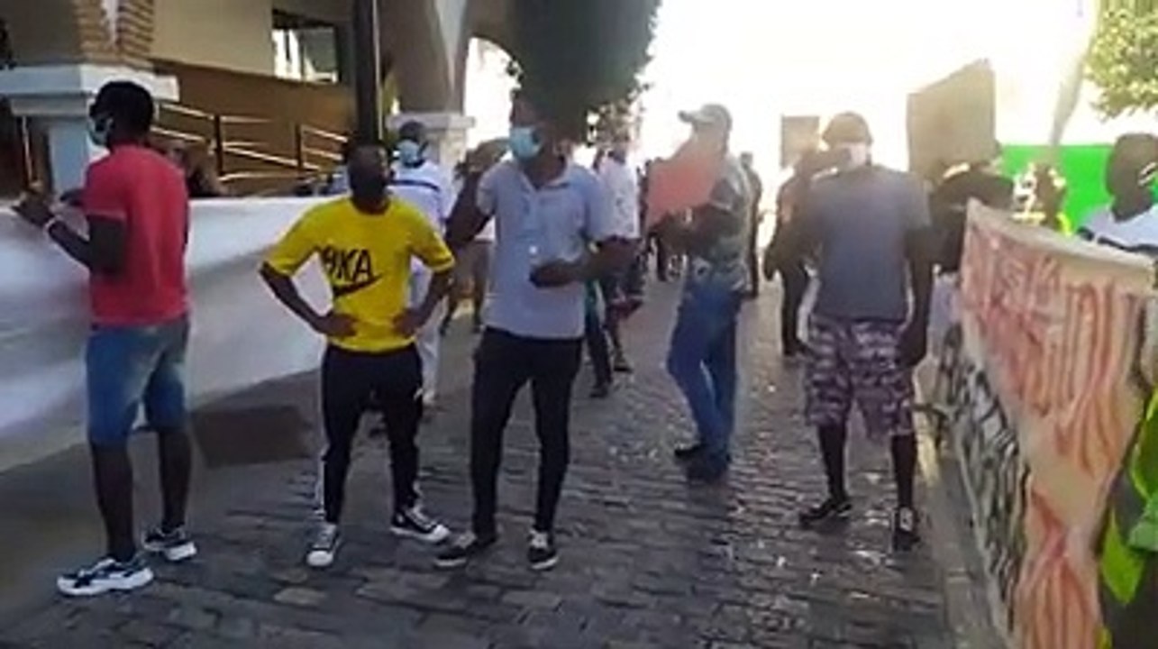 Protesta de temporeros en Lepe