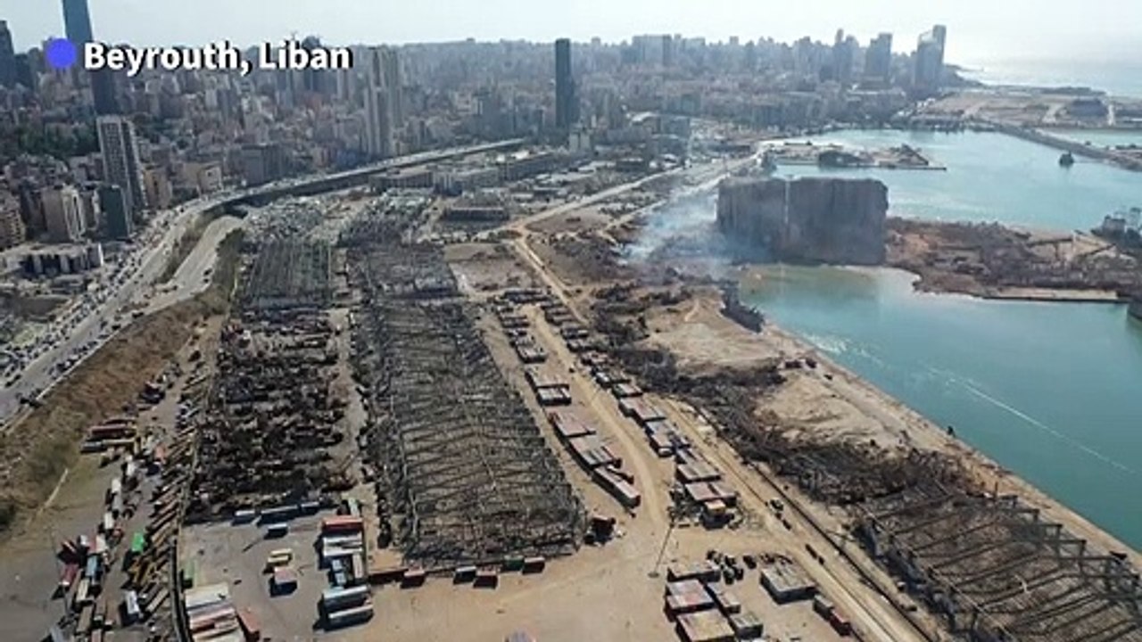 Le port de Beyrouth au lendemain des explosions meurtrières